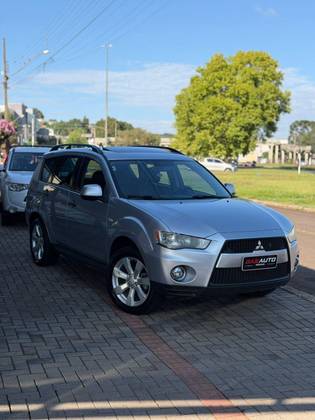 MITSUBISHI OUTLANDER 2.0 16V GASOLINA 4P AUTOMÁTICO MITSUBISHI OUTLANDER 2.0 16V GASOLINA 4P AUTOMÁTICO